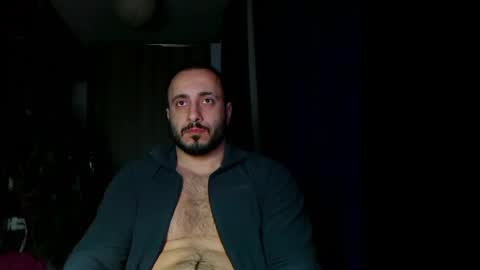 Snapshot of t_huracane chatting on February 25, 6:12 pm Huracane online show from February 25, 6:12 pm