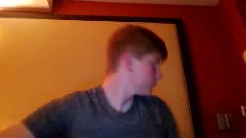 collegetwinkboi online show from December 16, 8:20 am