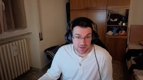 taf1989 online show from March 24, 10:49 pm