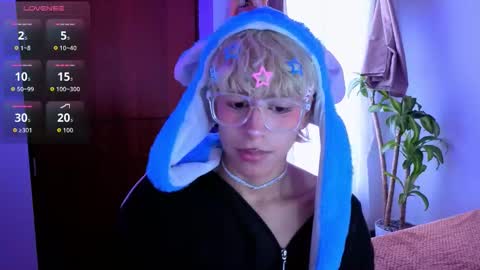 taichi online show from November 28, 6:15 pm