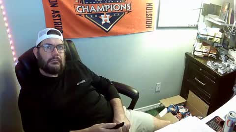 TaintNuzzler online show from September 21, 9:13 am