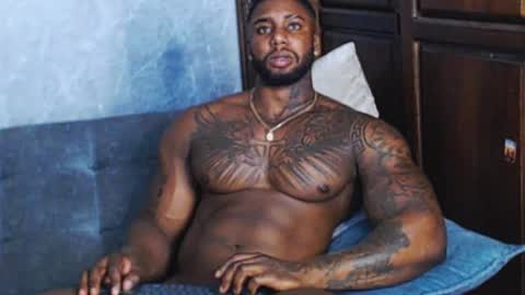 Tairon Tucke online show from December 28, 10:55 pm