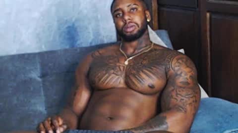 Tairon Tucke online show from December 29, 2:49 am