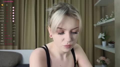 Emily online show from March 5, 9:59 pm