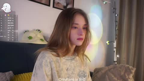 Mia online show from February 7, 2:14 am