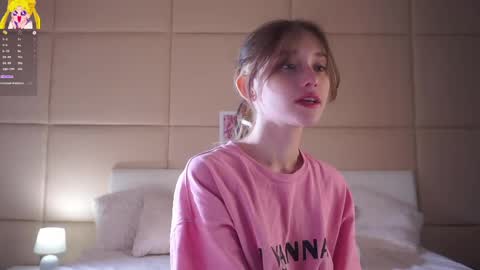 Mia online show from May 21, 2:07 am