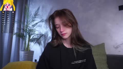 Mia online show from April 15, 2:59 am