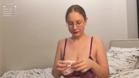 Molly online show from November 19, 1:16 am