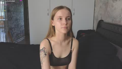 taiti_fox_cub online show from July 5, 8:32 am