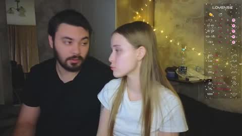 taiti_fox_cub online show from November 20, 6:49 pm