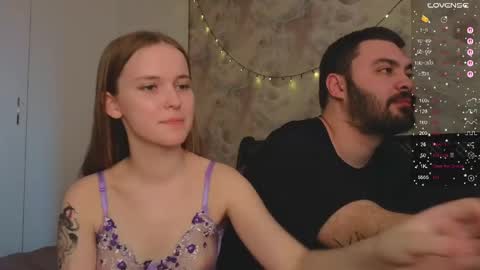 taiti_fox_cub online show from April 11, 1:04 pm