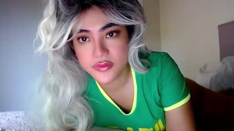 Lena online show from December 6, 7:26 am