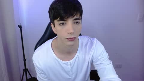 takeru___ online show from March 13, 6:00 pm