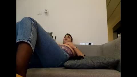 Tala online show from February 18, 2:05 am