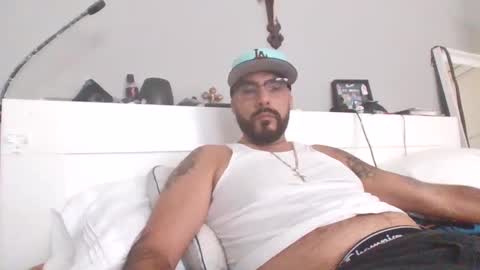 talllatino310 online show from September 13, 9:06 pm