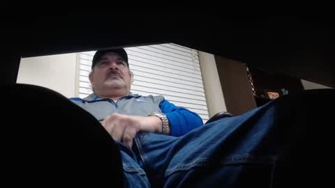 talltexxxan online show from December 3, 11:51 pm