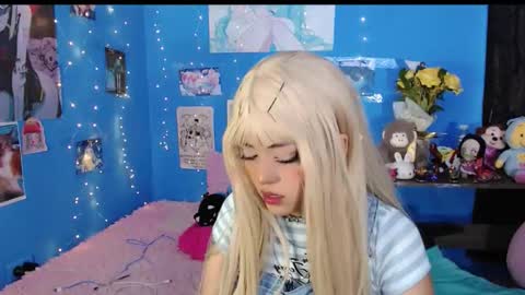 Alejandra Independent model online show from October 31, 11:10 am