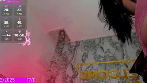  T A M A R A  online show from February 17, 11:43 pm