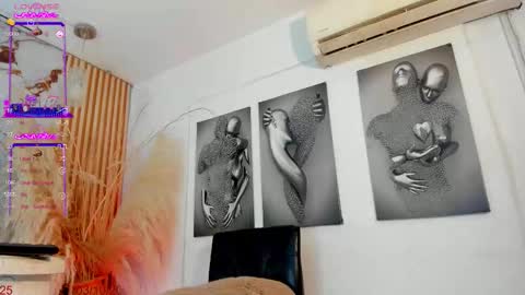  T A M A R A  online show from October 3, 9:45 pm