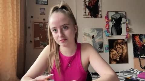 Karina online show from March 31, 1:44 pm