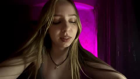 Jenny online show from May 10, 7:20 pm