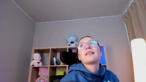 tammy_bellini_ online show from July 8, 1:25 pm