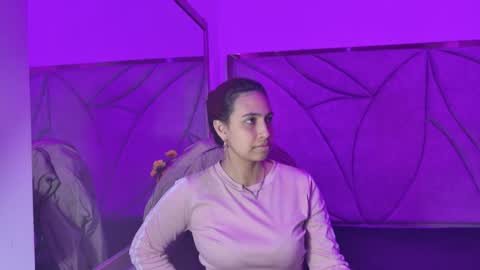 Tammy online show from November 18, 3:42 am