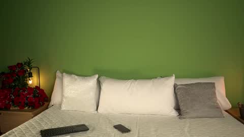 Tamy online show from November 17, 3:09 am