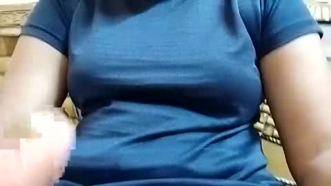 taniya_roy4628 online show from May 11, 2:18 am