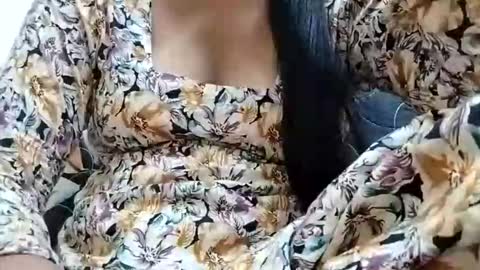 taniya_roy4628 online show from March 28, 11:00 am