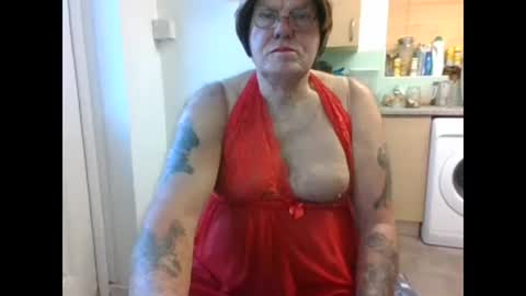 tanya_sissie_somerset online show from December 19, 3:52 pm