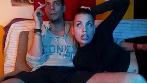 T  J   online show from January 12, 7:26 am