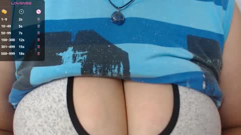 tarrant_ online show from February 21, 1:22 am