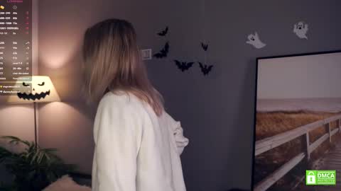 Your Ressie online show from November 25, 7:51 am