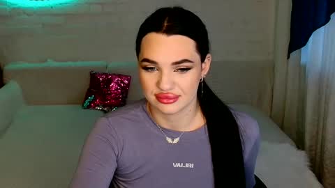 tasty_babyy online show from January 28, 1:05 pm