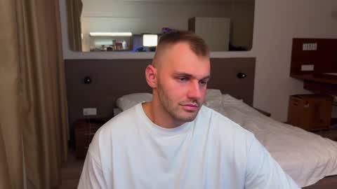 My shows 2100500 UTC3 online show from November 17, 6:32 pm