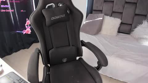 Tatiana online show from September 19, 9:18 pm