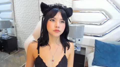 tatilee online show from October 23, 7:59 pm