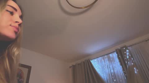 Snapshot of tatti_1 chatting on January 13, 5:01 am Tata online show from January 13, 5:01 am