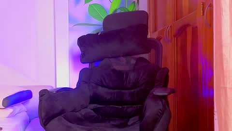 tattokoi online show from November 22, 1:37 am