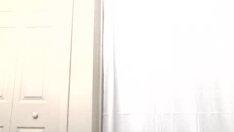 tattoo3333 online show from December 4, 11:59 pm