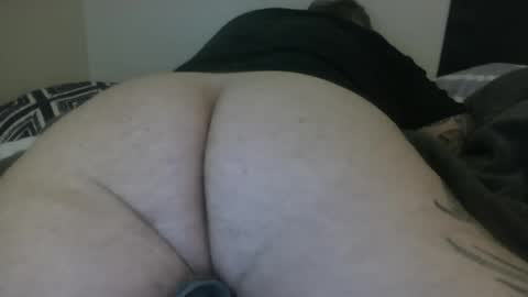 tattooedscorpioaz65 online show from June 19, 7:53 pm
