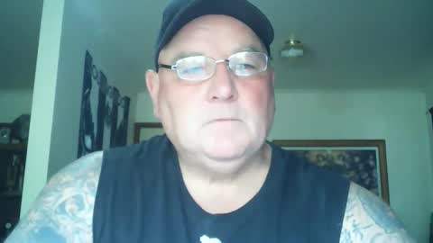 tattzsexy online show from December 1, 1:14 am