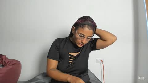 Tatiana Gomez online show from March 2, 3:11 am