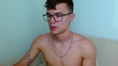 taurus4k online show from December 16, 1:53 am