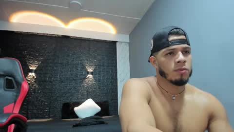 Snapshot of taurus_boy1 chatting on October 18, 2:43 pm  T A U R U S  online show from October 18, 2:43 pm