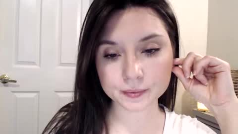 Tay online show from January 9, 10:41 pm