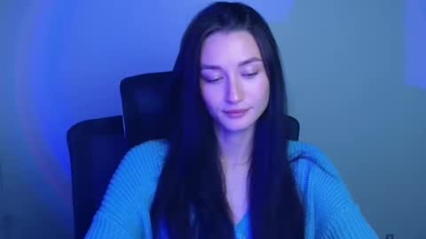 Taya online show from November 3, 12:17 pm