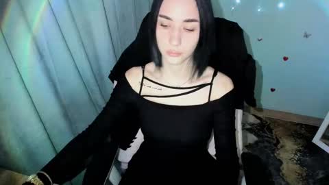 Tayla online show from December 15, 7:48 am