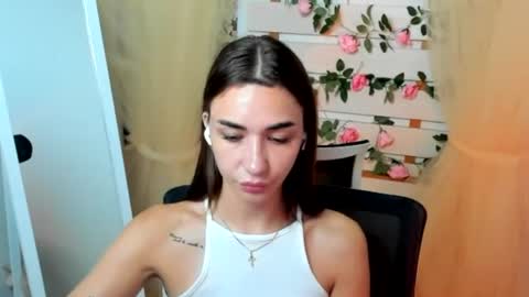 Tayla online show from August 6, 8:23 am